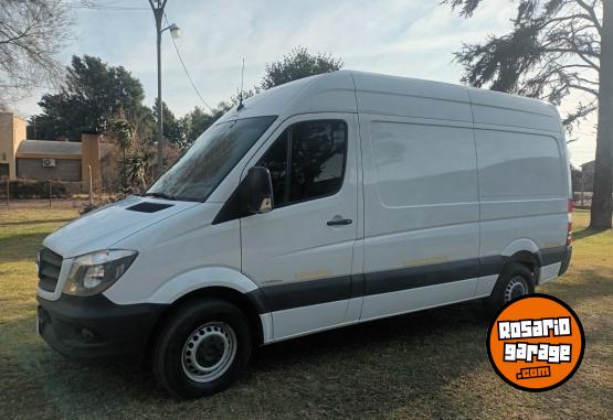 Utilitarios - Mercedes Benz Sprinter Cdi 415 Furgón 2017 Diesel 148000Km - En Venta