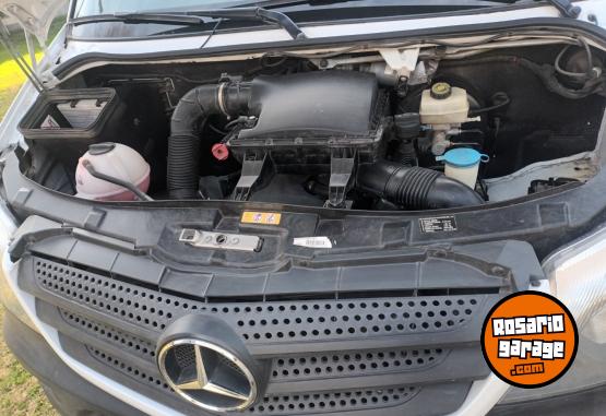 Utilitarios - Mercedes Benz Sprinter Cdi 415 Furgón 2017 Diesel 148000Km - En Venta