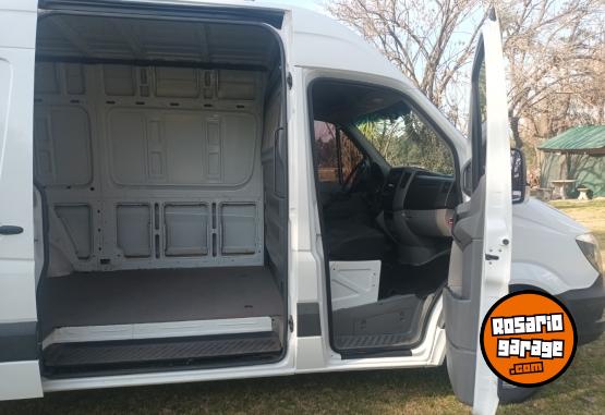 Utilitarios - Mercedes Benz Sprinter Cdi 415 Furgón 2017 Diesel 148000Km - En Venta