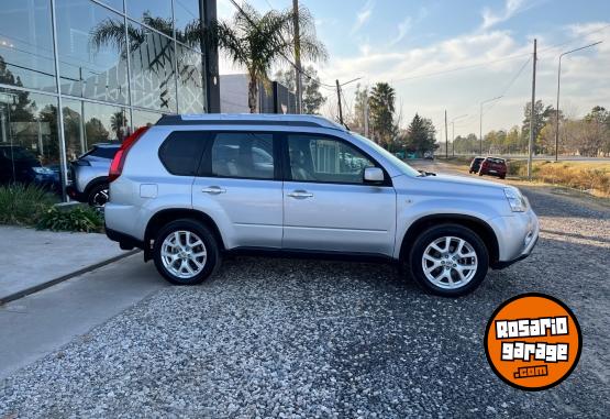 Camionetas - Nissan X trail 2.5 tekna xtronic 2012 Nafta 214000Km - En Venta