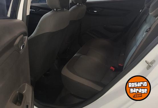 Autos - Chevrolet PRISMA 1.4 LTZ 2016 GNC 155000Km - En Venta