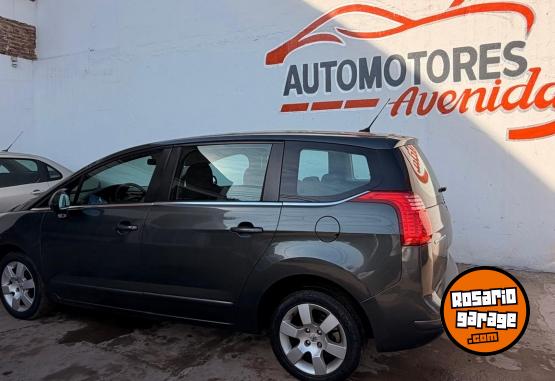 Autos - Peugeot 5008 7 PLAZAS ALLURE 2014 Nafta 188700Km - En Venta