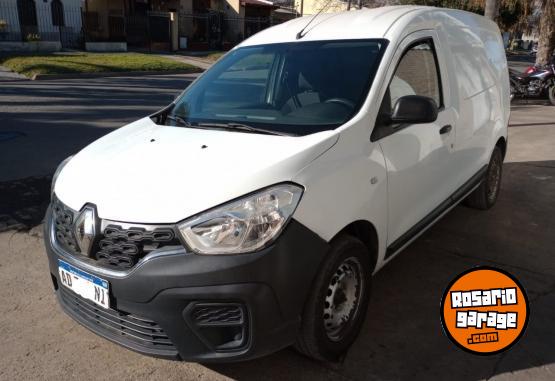 Utilitarios - Renault Kangoo 2018 Diesel 90000Km - En Venta