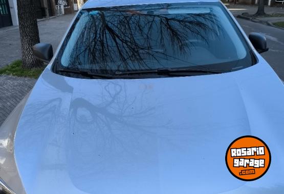 Autos - Chevrolet Tracker 2021 Nafta 80000Km - En Venta