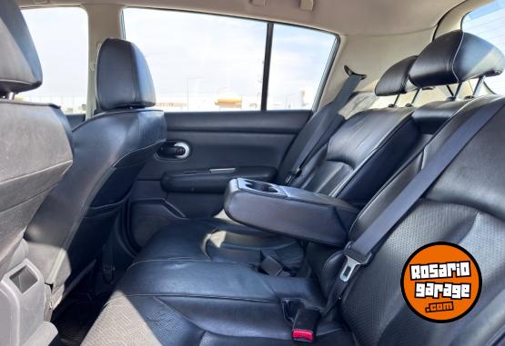Autos - Nissan Tiida 2014 Nafta 130000Km - En Venta