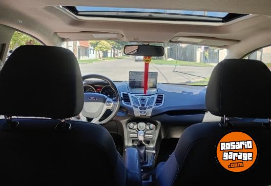 Autos - Ford FIESTA 2013 Nafta 135000Km - En Venta