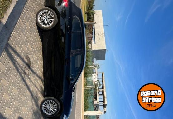 Autos - Bmw 118i advantage 2021 Nafta 53000Km - En Venta
