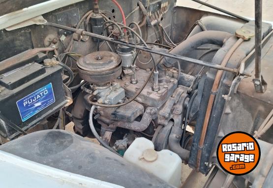 Camionetas - Jeep pick up 1983 Nafta 11111Km - En Venta