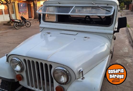 Camionetas - Jeep pick up 1983 Nafta 11111Km - En Venta
