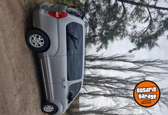 Utilitarios - Hyundai H1 2015 Diesel 104000Km - En Venta