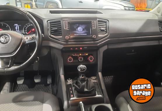 Camionetas - Volkswagen AMAROK 2.0 TDI 180CV 2017 Diesel 117000Km - En Venta