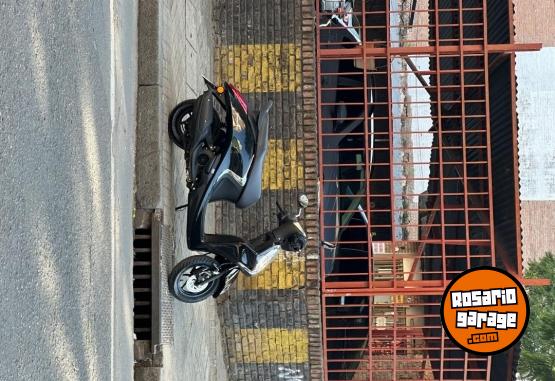 Motos - Yamaha Fascino 125 2023 Nafta 3600Km - En Venta