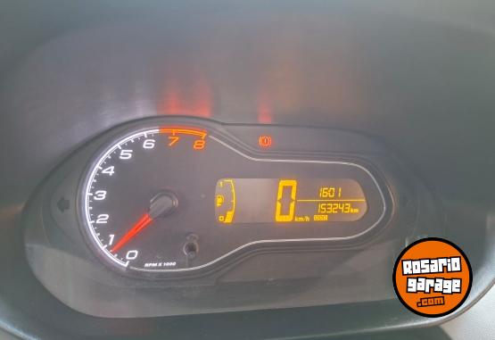 Autos - Chevrolet ONIX JOY 2017 Nafta 154000Km - En Venta