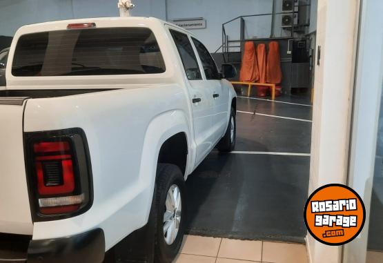Camionetas - Volkswagen AMAROK 2.0 TDI 180CV 2024 Diesel 18000Km - En Venta