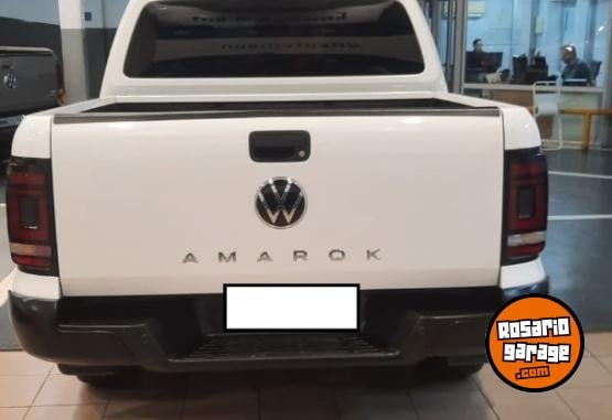 Camionetas - Volkswagen AMAROK 2.0 TDI 180CV 2024 Diesel 18000Km - En Venta