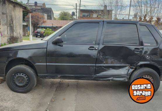 Autos - Fiat Uno Fire 2005 Nafta 400000Km - En Venta