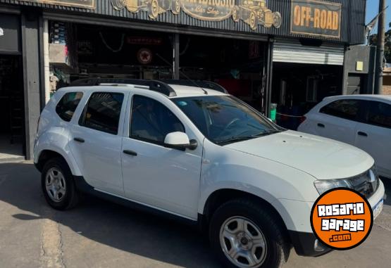Autos - Renault Duster 2018 GNC 113000Km - En Venta