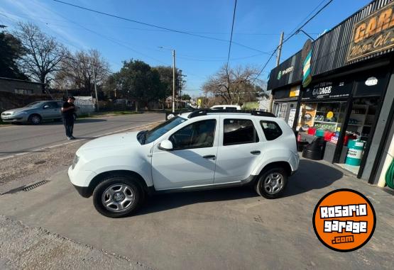 Autos - Renault Duster 2018 GNC 113000Km - En Venta