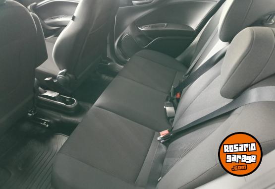 Autos - Fiat CRONOS 1.3 DRIVE CVT 2025 Nafta 0Km - En Venta