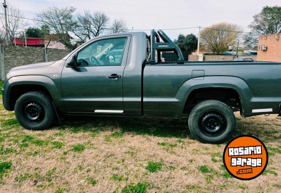 Camionetas - Volkswagen Amarok 2017 Diesel 250000Km - En Venta