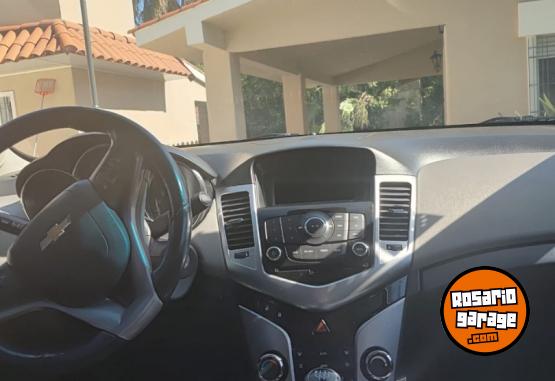 Autos - Chevrolet Cruze 2011 Nafta 142000Km - En Venta