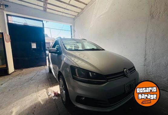Autos - Volkswagen Suran 2015 Nafta 165000Km - En Venta