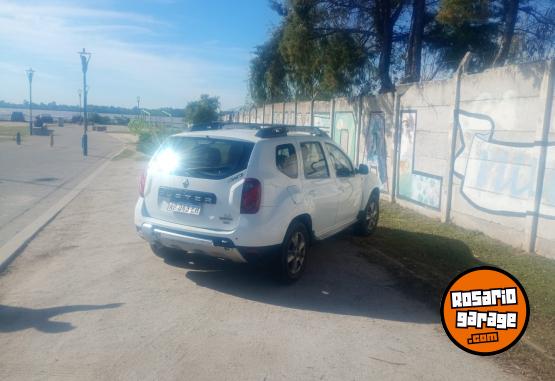 Camionetas - Renault Duster 2.0 2017 GNC 133000Km - En Venta