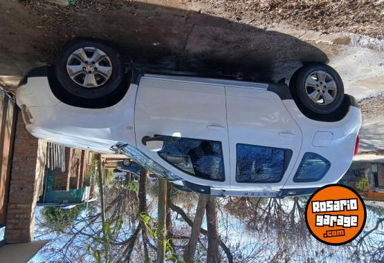 Camionetas - Renault Duster 2.0 2017 GNC 133000Km - En Venta