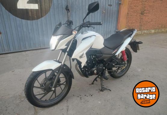Motos - Honda Cb 125 Twister Titan Wave 2022 Nafta 16000Km - En Venta