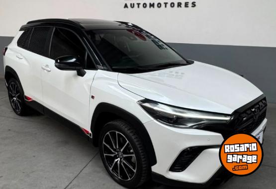 Autos - Toyota Corolla cross gr 2024 Nafta 49000Km - En Venta