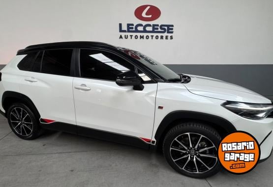 Autos - Toyota Corolla cross gr 2024 Nafta 49000Km - En Venta