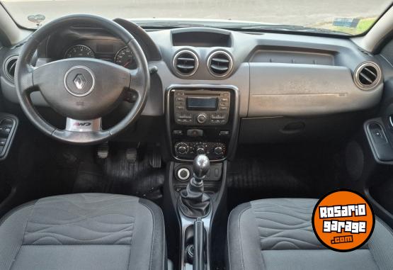 Camionetas - Renault Duster 2.0 4x4 Privilege 2011 Nafta 170000Km - En Venta