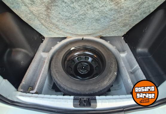 Camionetas - Renault Duster 2.0 4x4 Privilege 2011 Nafta 170000Km - En Venta