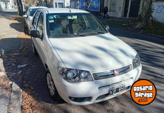 Autos - Fiat Palio 2013 GNC 174000Km - En Venta
