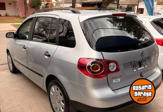 Autos - Volkswagen SURAN TRENDLINE 2010 Nafta 218000Km - En Venta