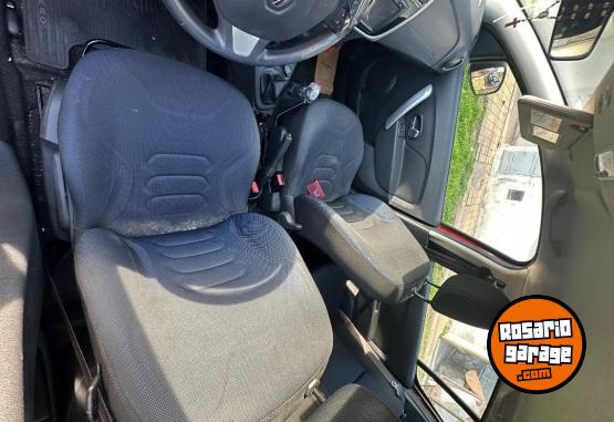 Autos - Renault Sandero Privilege 2018 Nafta 47159Km - En Venta