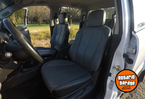 Camionetas - Chevrolet S10 LTZ 2.8L 4x2 M/T 2016 Diesel 170000Km - En Venta
