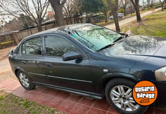 Autos - Chevrolet Astra 2009 GNC 203000Km - En Venta