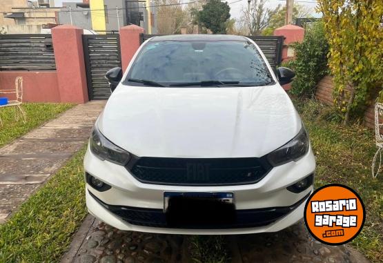Autos - Fiat CRONOS PRESISSION 1.8 HGT 2022 GNC 140000Km - En Venta