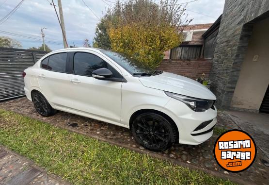Autos - Fiat CRONOS PRESISSION 1.8 HGT 2022 GNC 140000Km - En Venta