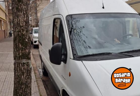 Utilitarios - Citroen Jumper 2.3 HDi – Cabina A 2015 Diesel 400000Km - En Venta