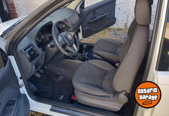 Camionetas - Fiat Strada Working 2017 Nafta 102000Km - En Venta