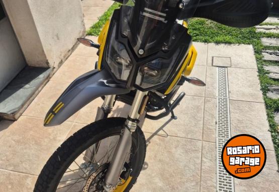Motos - Voge Rally 300 2025 Nafta 8500Km - En Venta