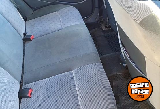 Autos - Renault LOGAN, VERSION LUX 2008 Nafta 135000Km - En Venta