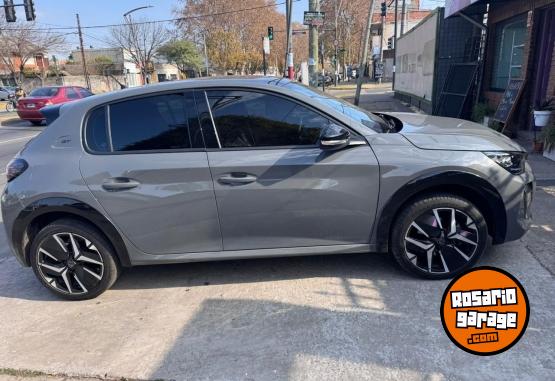Autos - Peugeot 208 2025 Nafta 23500Km - En Venta