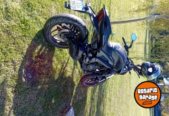 Motos - Bajaj Dominar 400 2022 Nafta 11000Km - En Venta