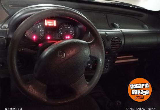 Utilitarios - Renault Kangoo 2017 GNC 199000Km - En Venta