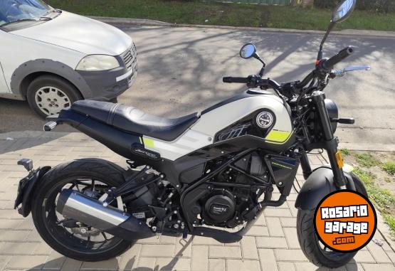 Motos - Benelli 250 2023 Nafta 7000Km - En Venta