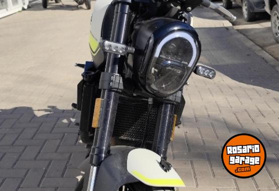 Motos - Benelli 250 2023 Nafta 7000Km - En Venta