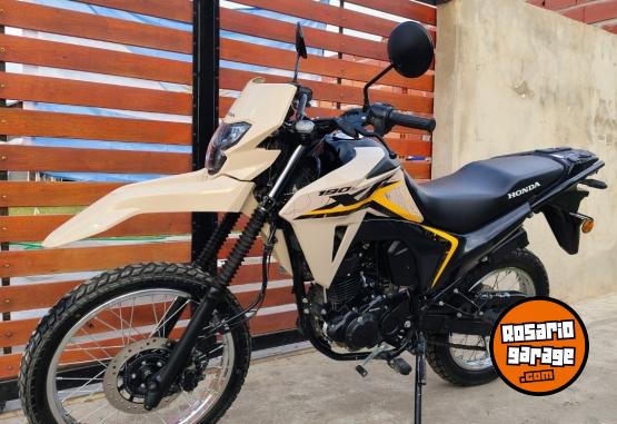 Motos - Honda XR 190L 2025 Nafta 580000Km - En Venta